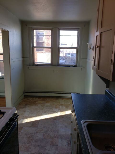 16 S 27th Street - Photo 2 of 8