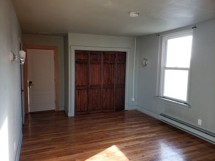 16 S 27th Street - Photo 3 of 8