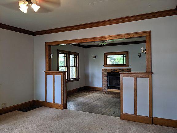 1510 12th Ave - Photo 2 of 10