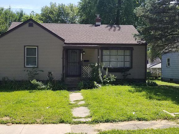 3138 Arline Ave - Photo 2 of 3