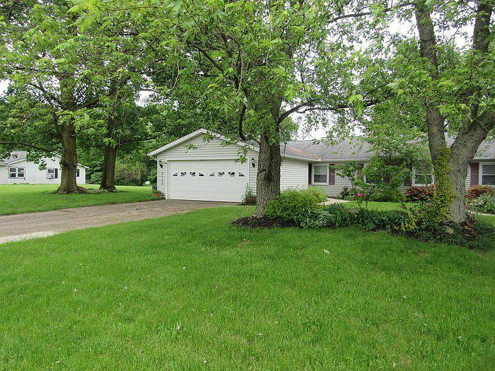 5793 Opal St - Photo 2 of 20