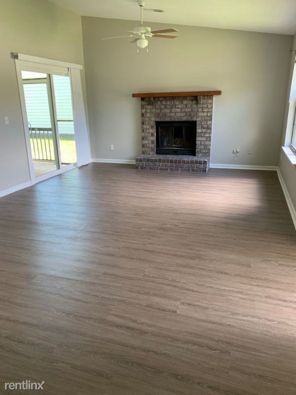 406B 406b Erskine Dr - Photo 2 of 12