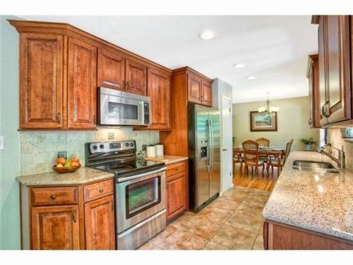 20736 2nd Ave SW - Photo 2 of 9