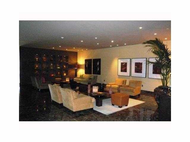 601 N Fort Lauderdale Beach Blvd - Photo 3 of 11