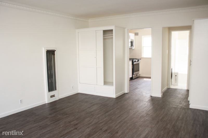 1249 N Edgemont St 4 - Photo 2 of 10