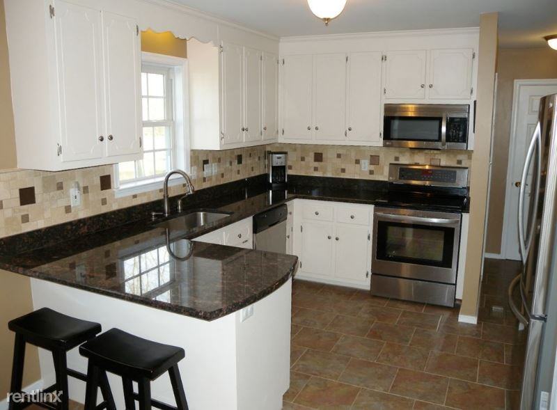 420 Michaux View Ct - Photo 3 of 10