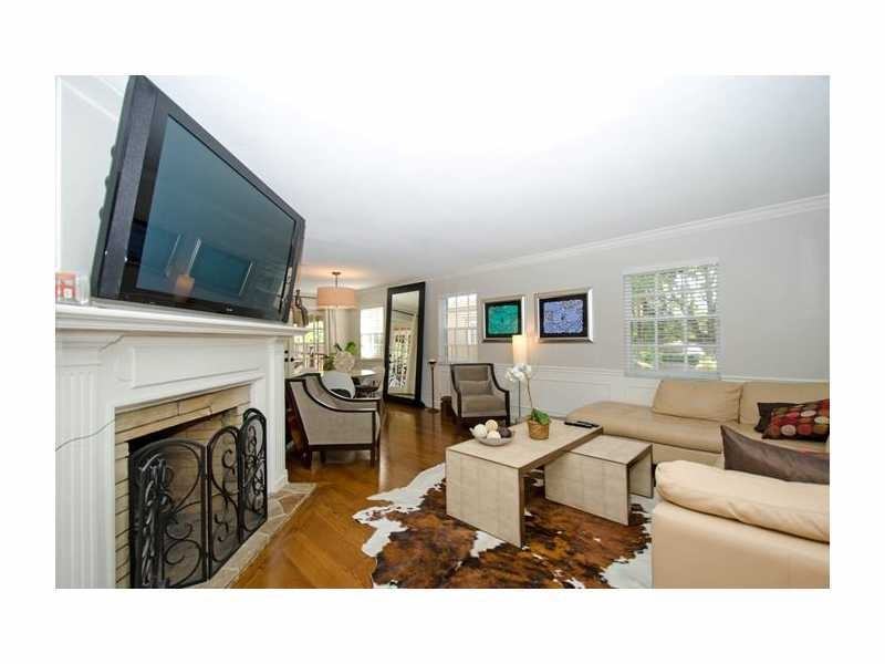 1110 Ponce De Leon Dr - Photo 2 of 12