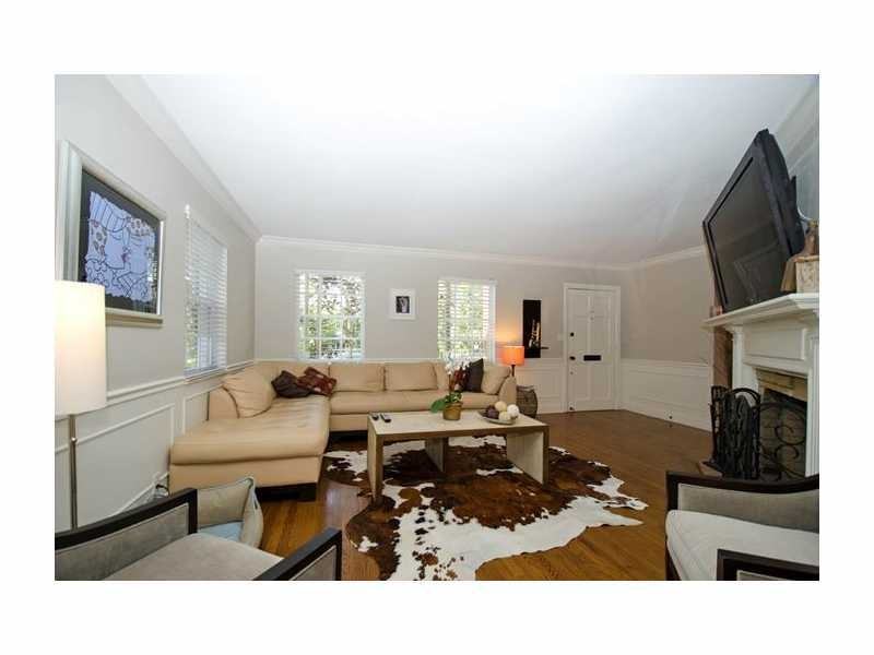 1110 Ponce De Leon Dr - Photo 3 of 12