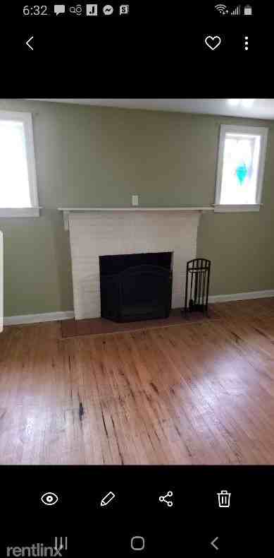 13XX 13xx Hook Rd - Photo 3 of 5