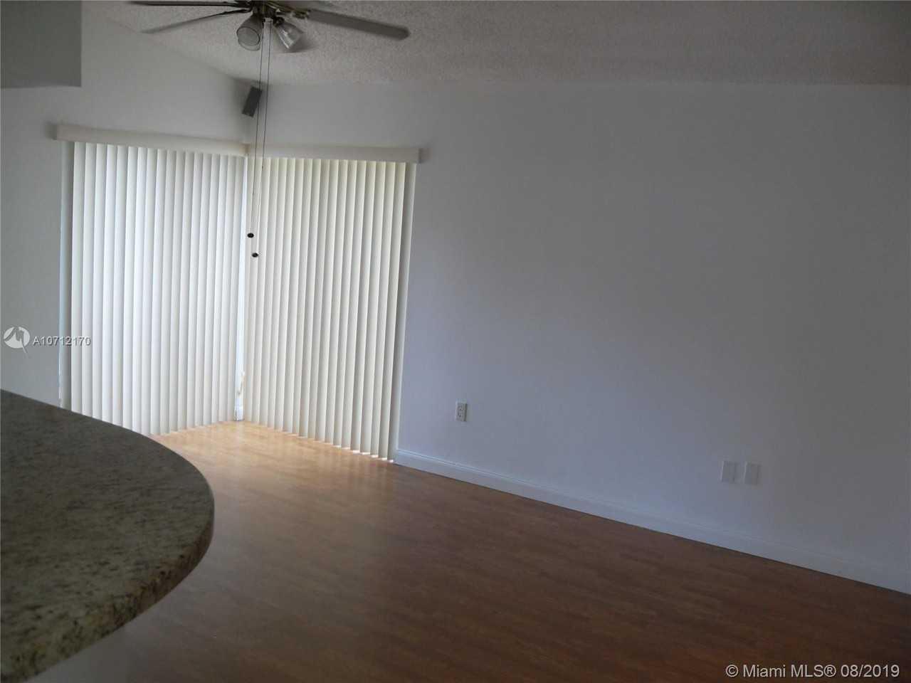 13716 Southwest 149th Circle Lane #4-61 - Photo 2 of 9