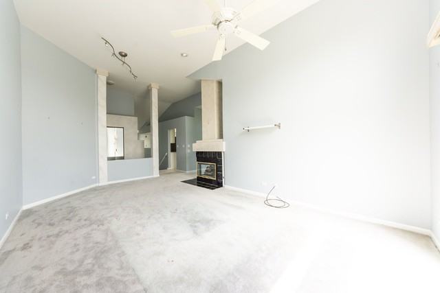 1075 Providence - Photo 3 of 10