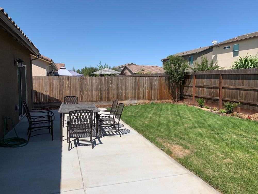 6710 East Pitt Avenue - Photo 3 of 8