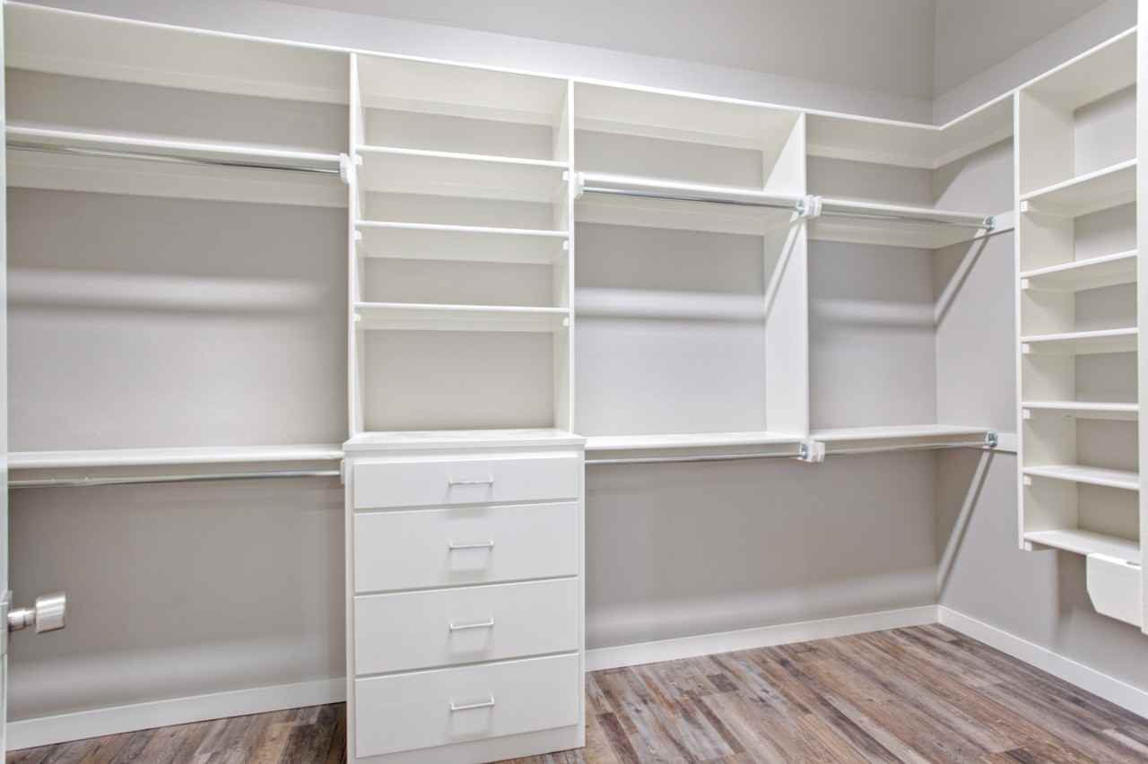 3141 Se 35th St - Photo 2 of 12