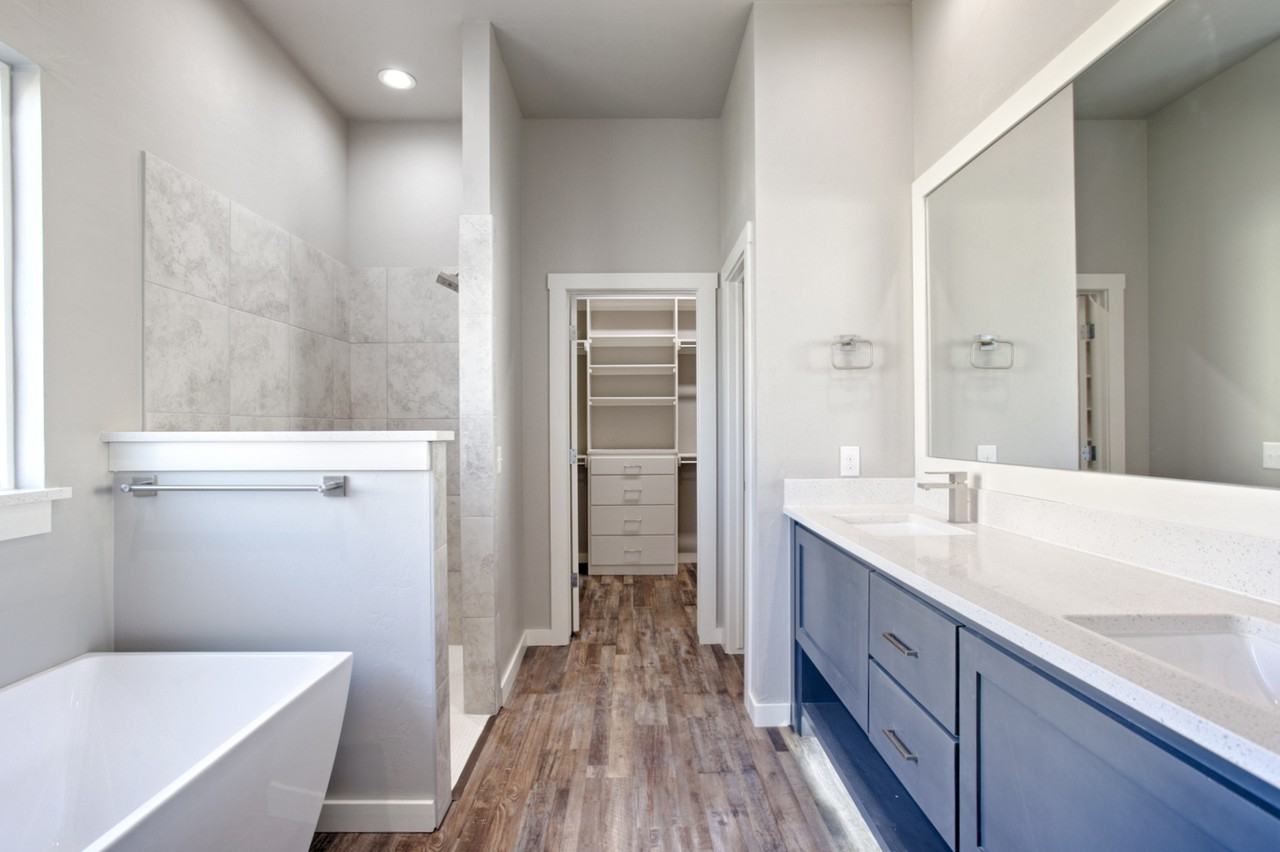 3141 Se 35th St - Photo 3 of 12