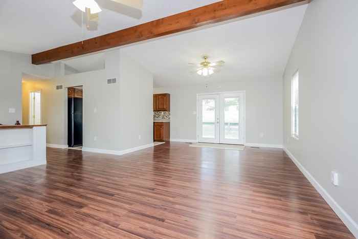 6 Jerrys Point - Photo 2 of 9