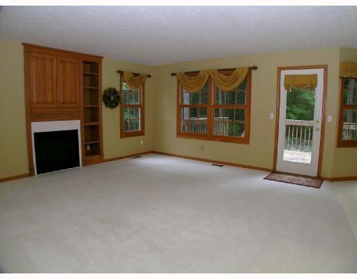 11322 Wilson St - Photo 3 of 6