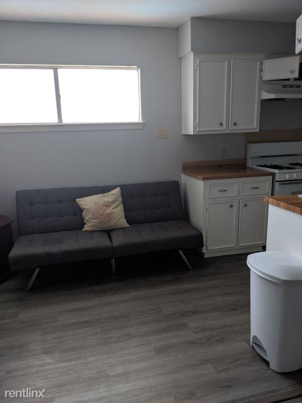 4510 Ave U - Photo 3 of 8