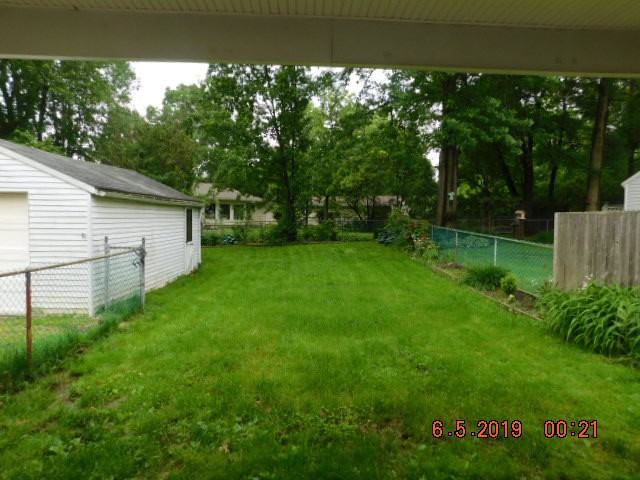 1774 Wiltshire Rd - Photo 3 of 14