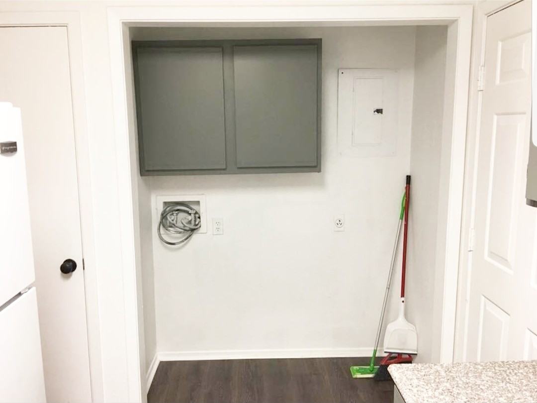 3427 Murphey Dr - Photo 2 of 8