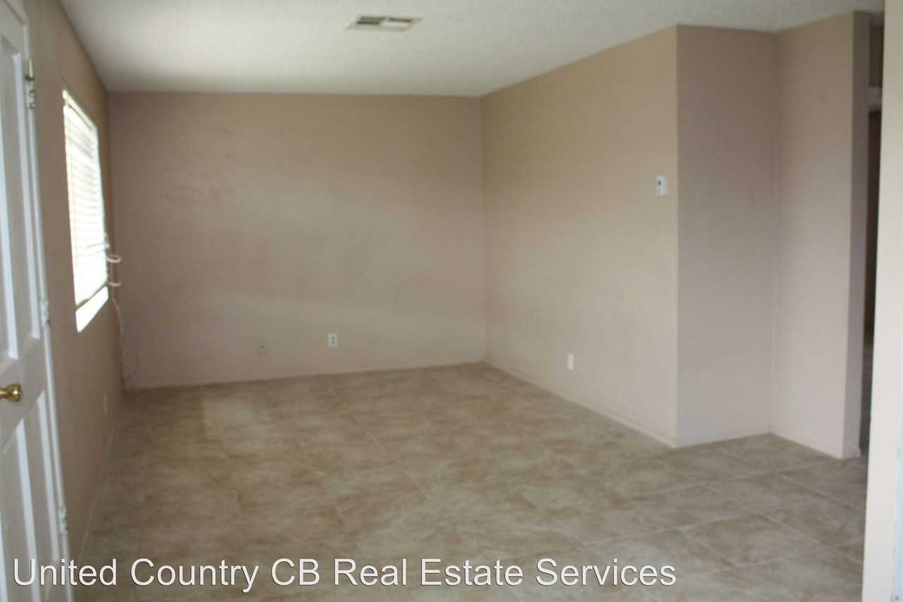 808 Mohave Ave. - Photo 2 of 8