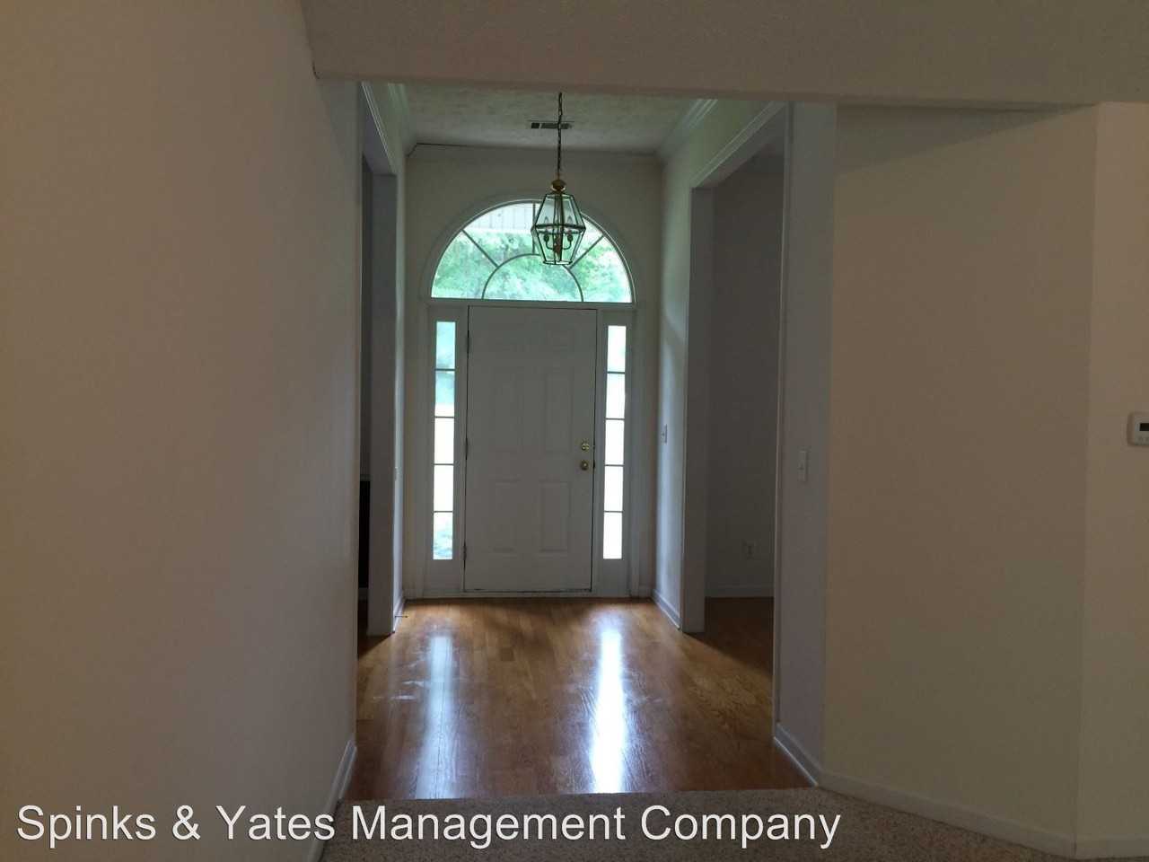159 Wellington Drive - Photo 3 of 13