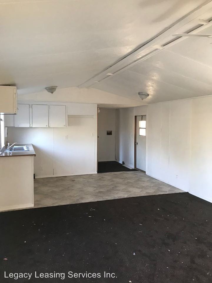 5554 Lake Buffum Road - Photo 3 of 7