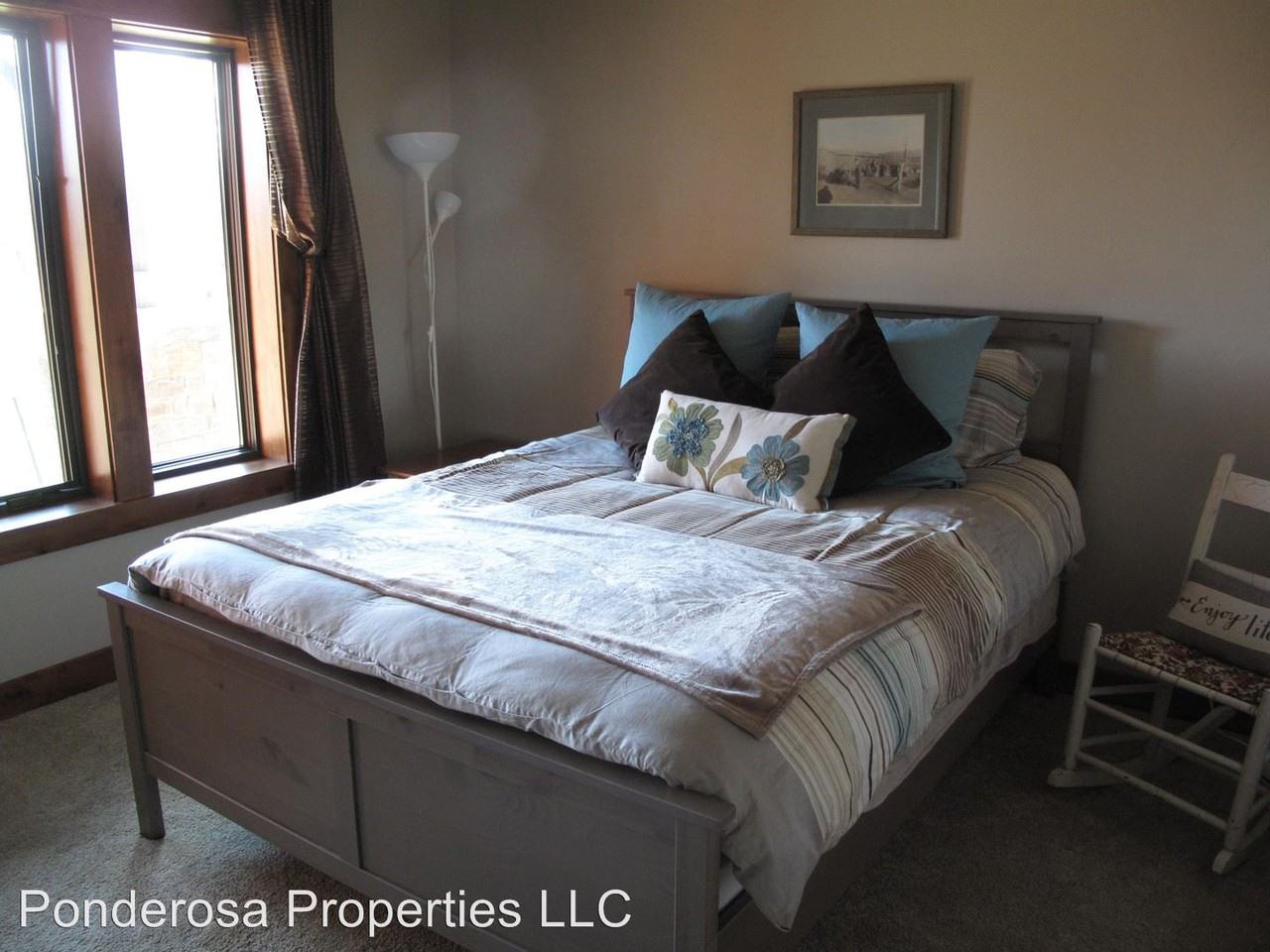 17530 Mountain View Rd - Photo 3 of 13