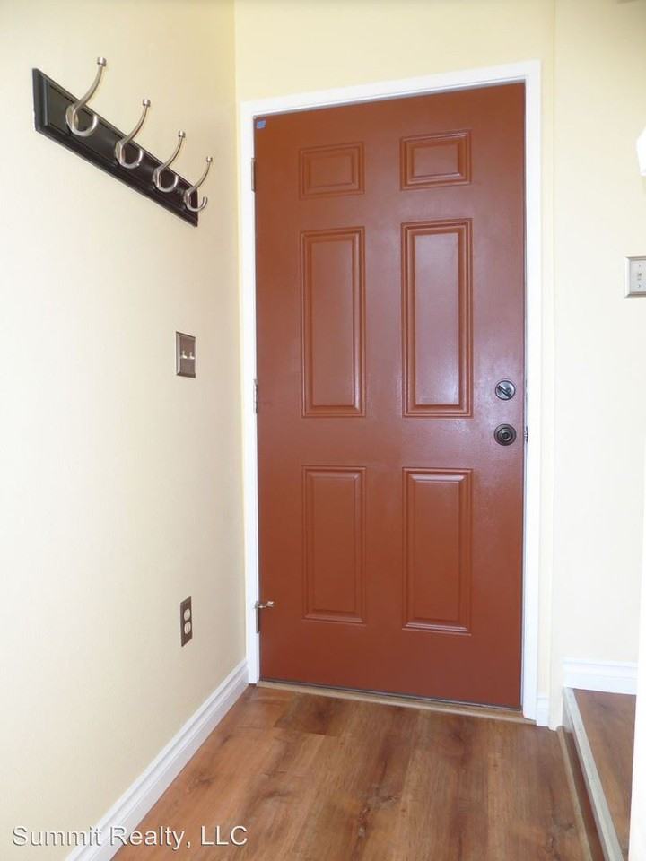 2901 Simpson Ave - Photo 3 of 28