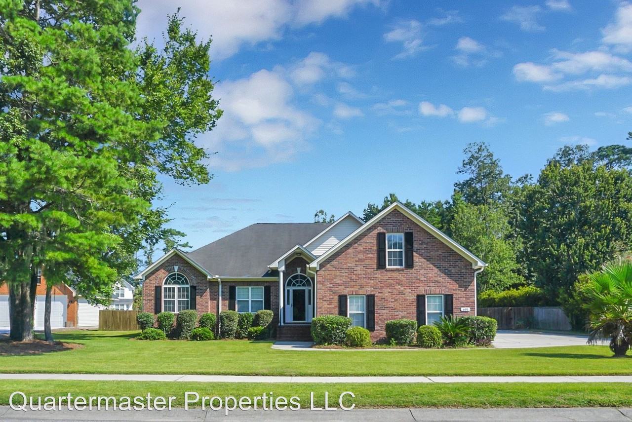 681 Hamlet Circle - Photo 2 of 45