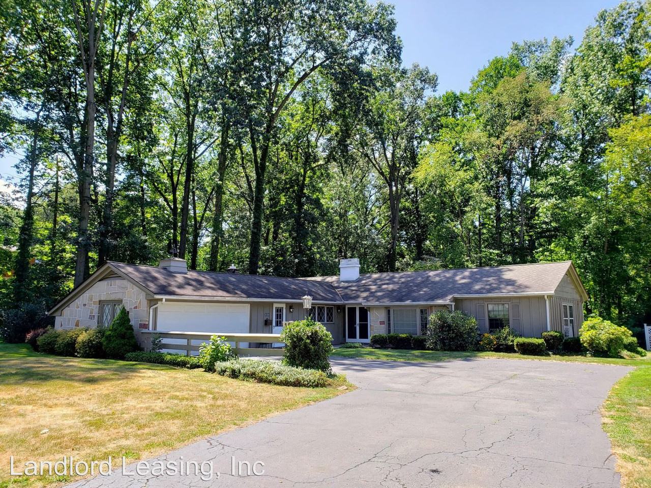 154 Orchard Hill - Photo 2 of 28