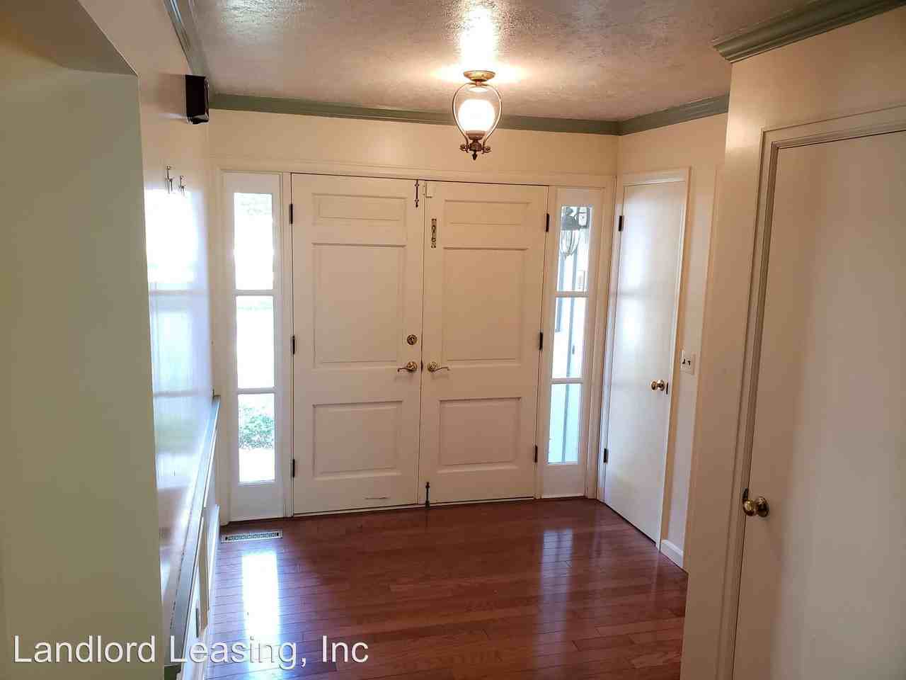 154 Orchard Hill - Photo 3 of 28