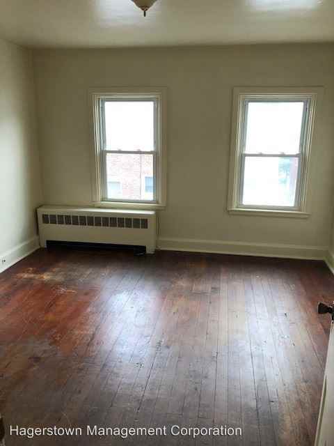 141 South Locust - Photo 3 of 8