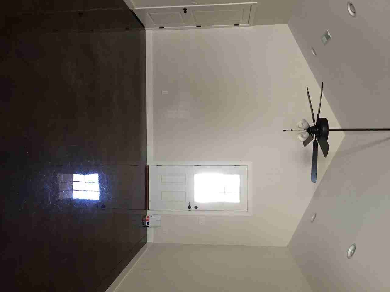 100 Weston Dr - Photo 3 of 8