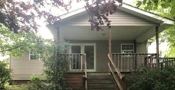 featured image of 2238R Chestnut St