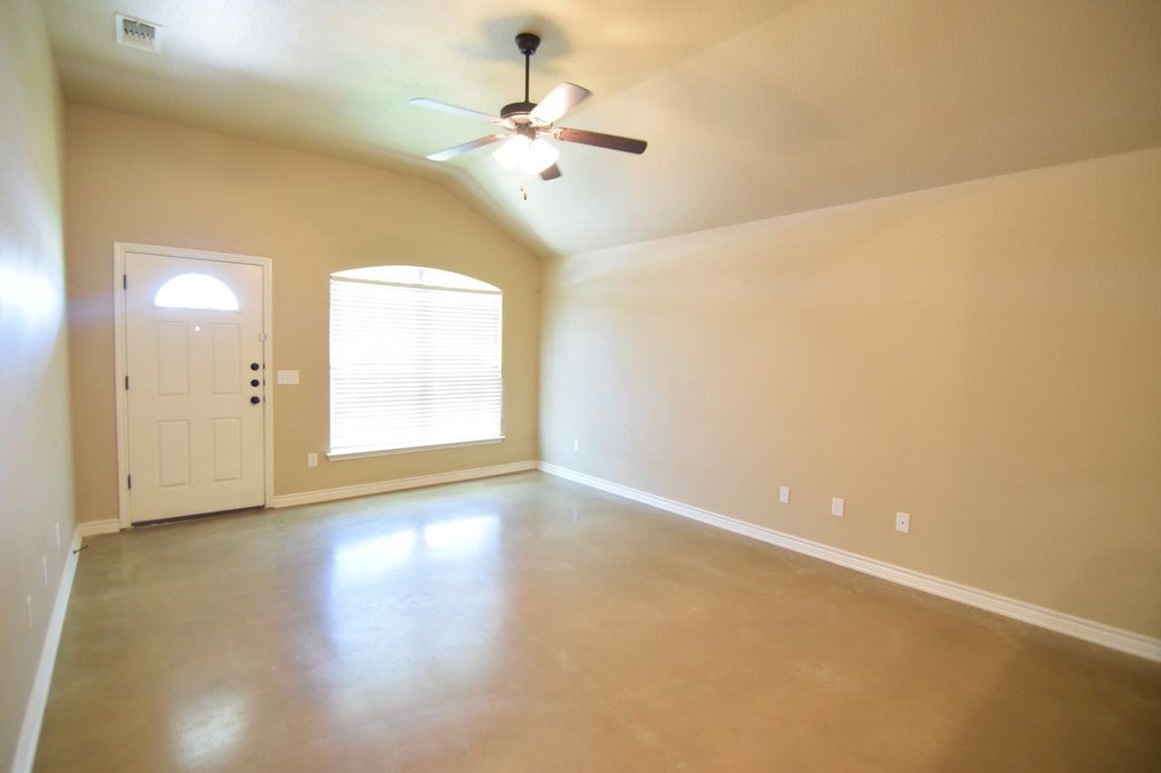 4631 Brutus Ln - Photo 6 of 19