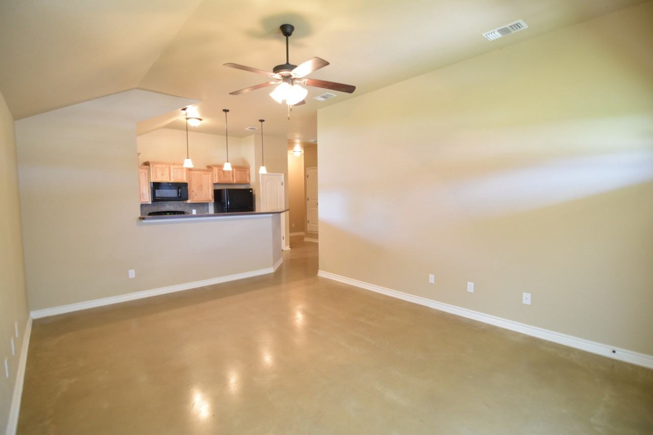 4631 Brutus Ln - Photo 7 of 19