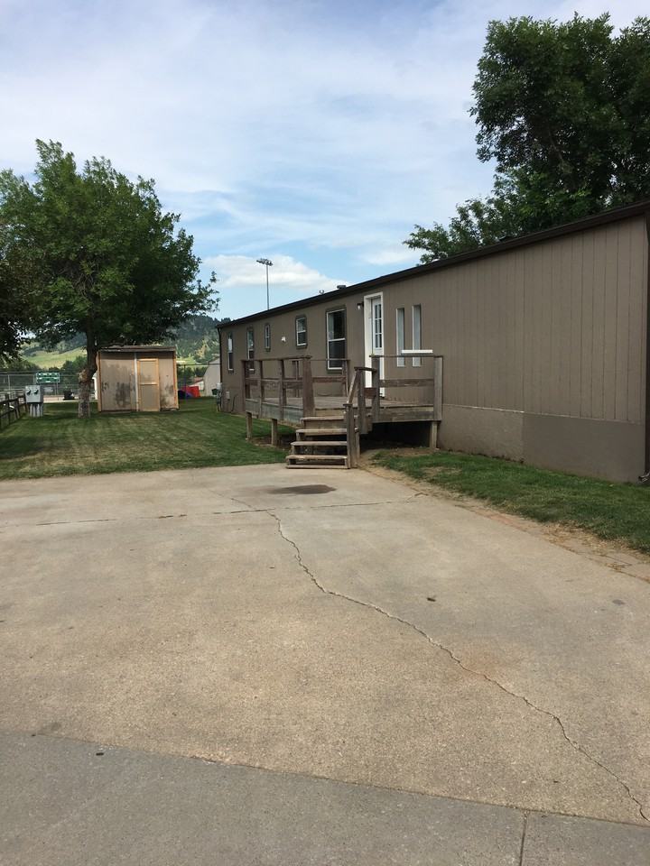 1750 College Lane 12 - Photo 2 of 11