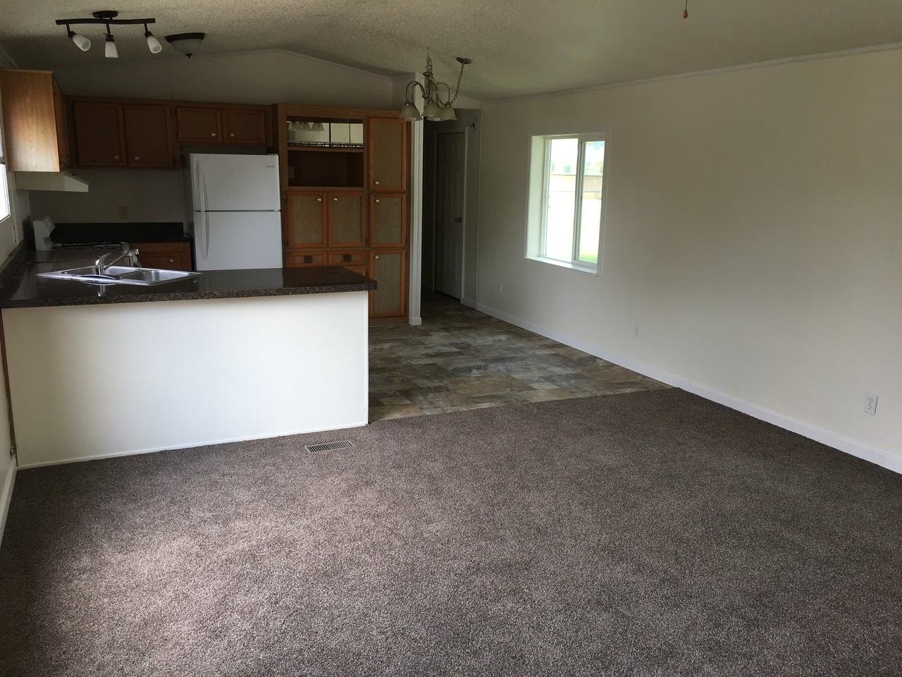 1750 College Lane 12 - Photo 3 of 11