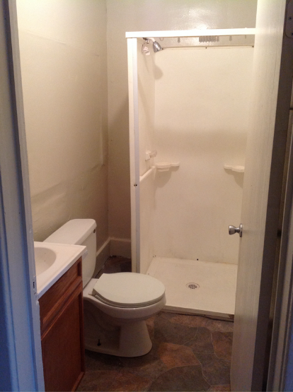 1411 E St - Photo 6 of 12