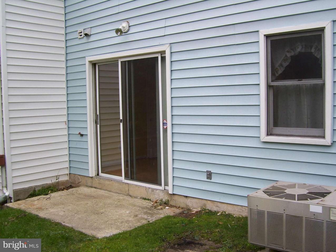 204 Christos Court - Photo 3 of 23