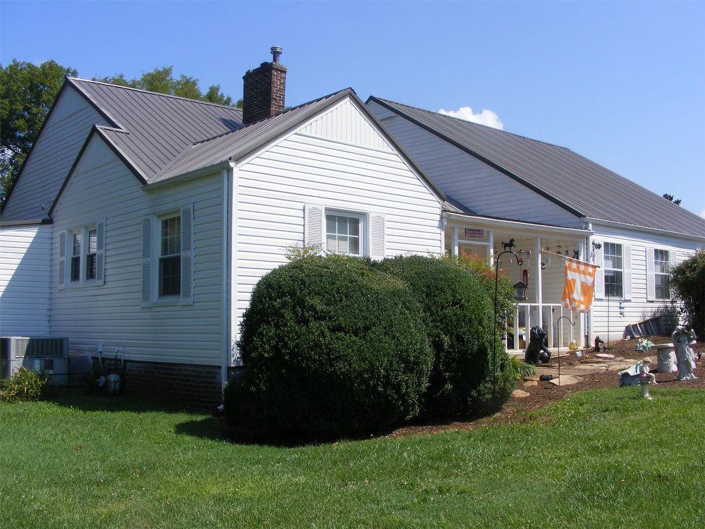 139 Highway 307 - Photo 2 of 12