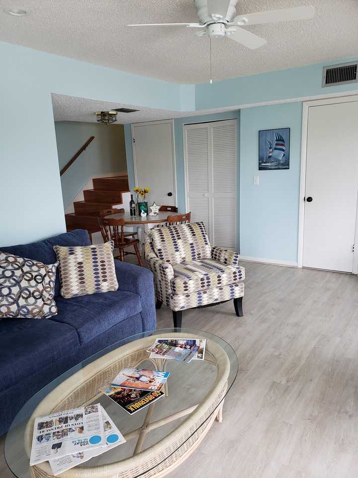 19750 Gulf Boulevard #C - Photo 2 of 25