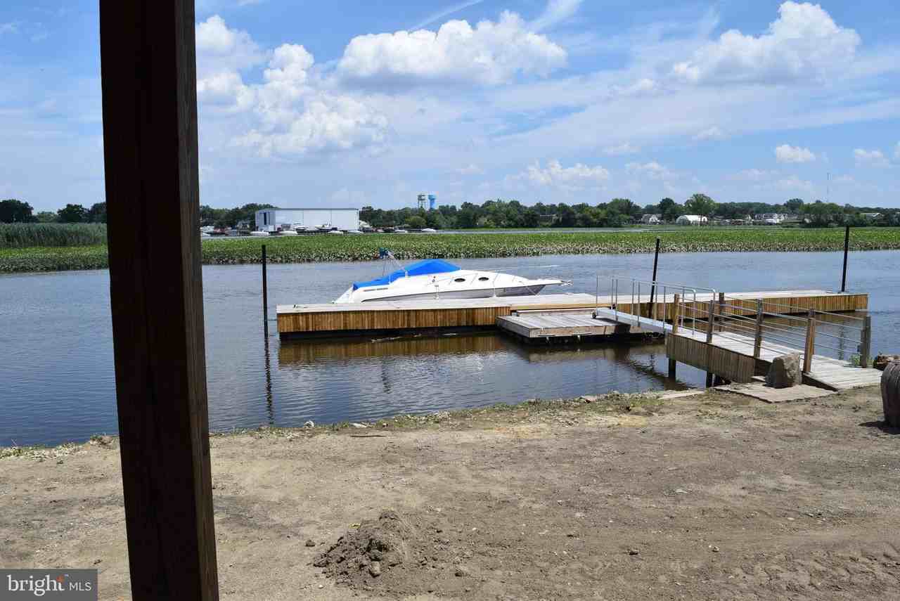 101 Edgewater Avenue - Photo 3 of 50