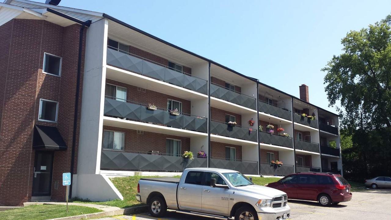 660 Cheapside Street Apartments 660 Cheapside St, London, ON N5Y 3Y2