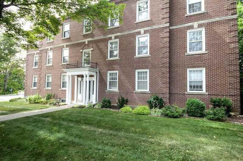 The Georgian Apartments - Photo 2 of 50
