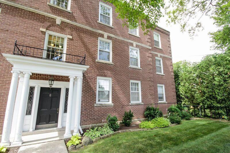 The Georgian Apartments - Photo 3 of 50