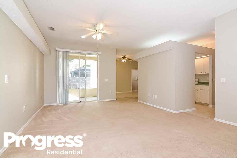 7129 Captiva Cir - Photo 3 of 14