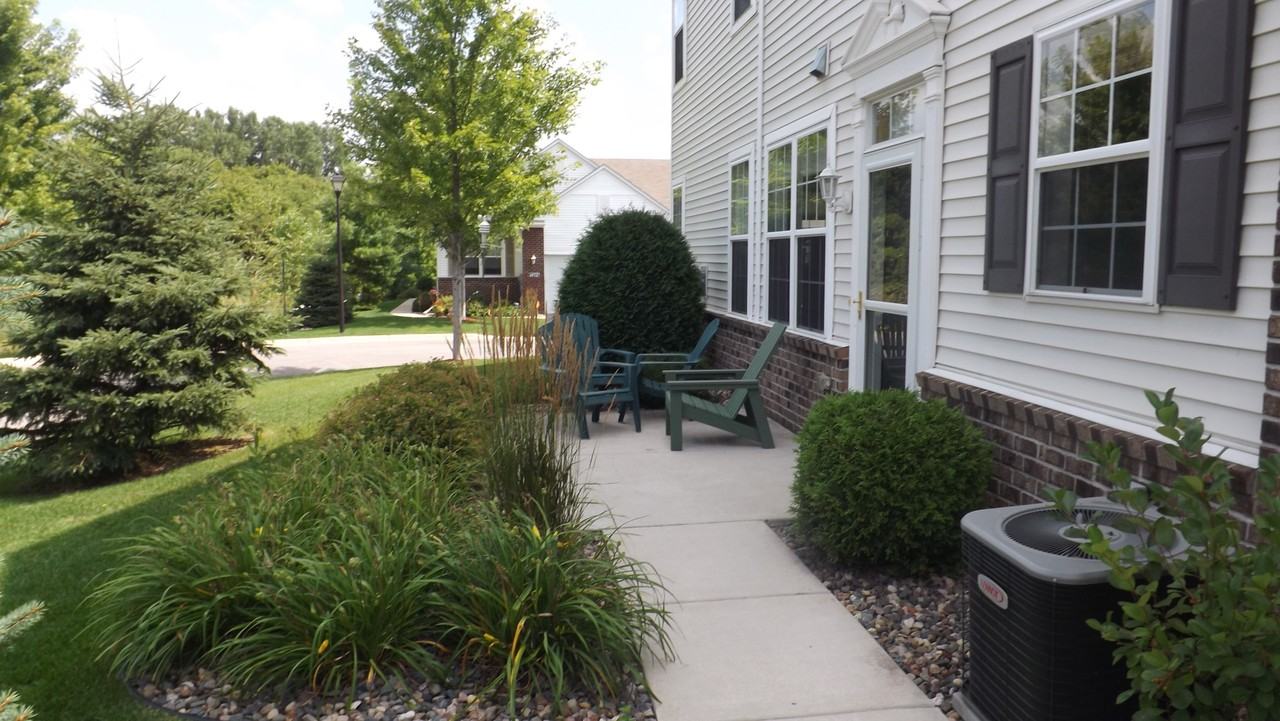 4868 Boatman Ln - Photo 2 of 15