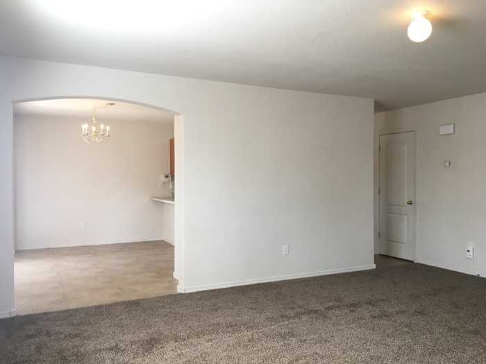 9505 Cerro Largo Place Northwest - Photo 3 of 30