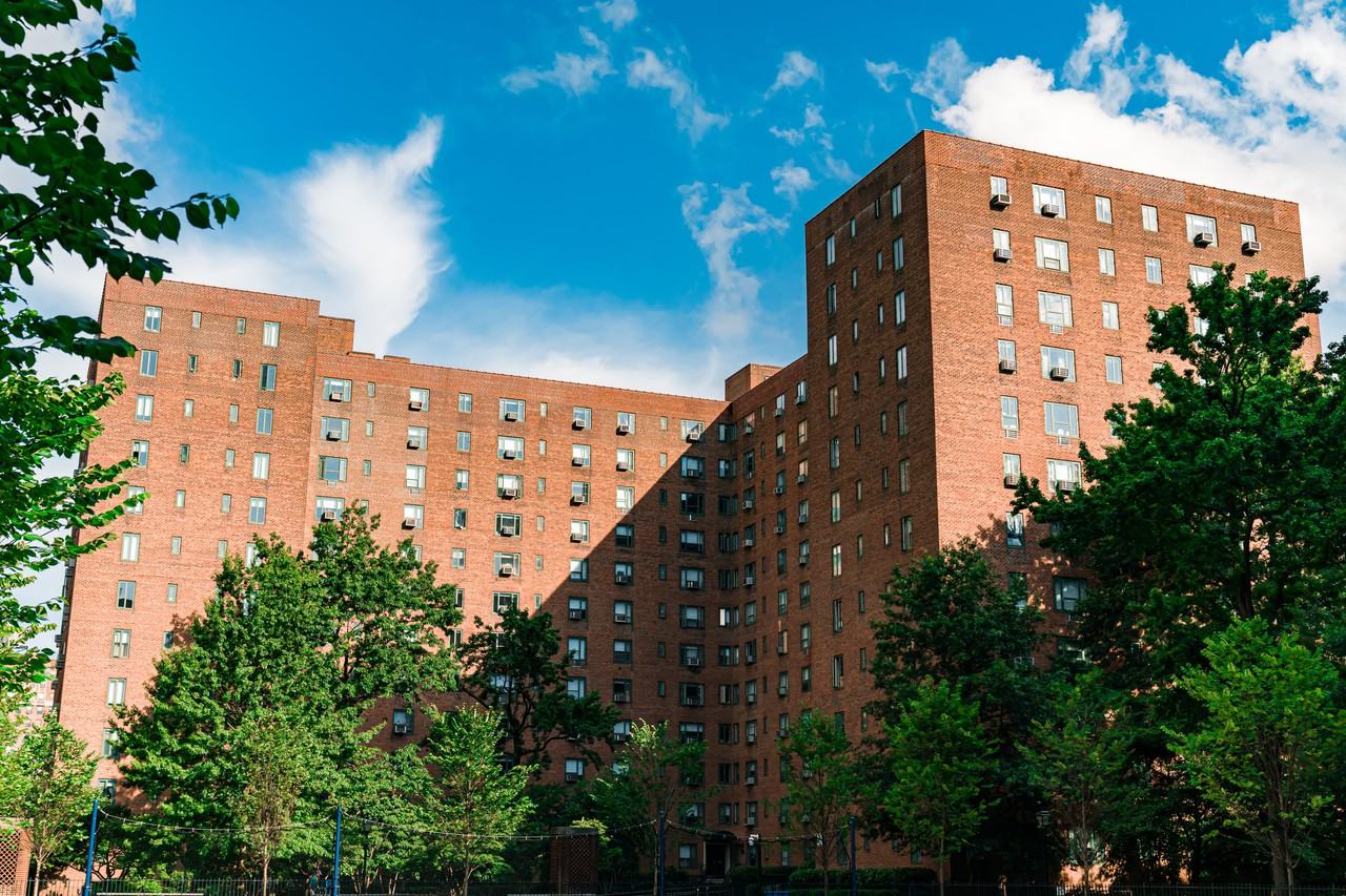 Stuyvesant Town Apartments for Rent - 409 East 14th Street, New York